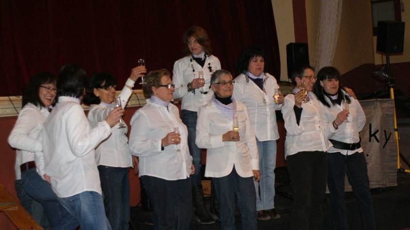 La Junta, brindant per l'edició en curs i les que vindran.