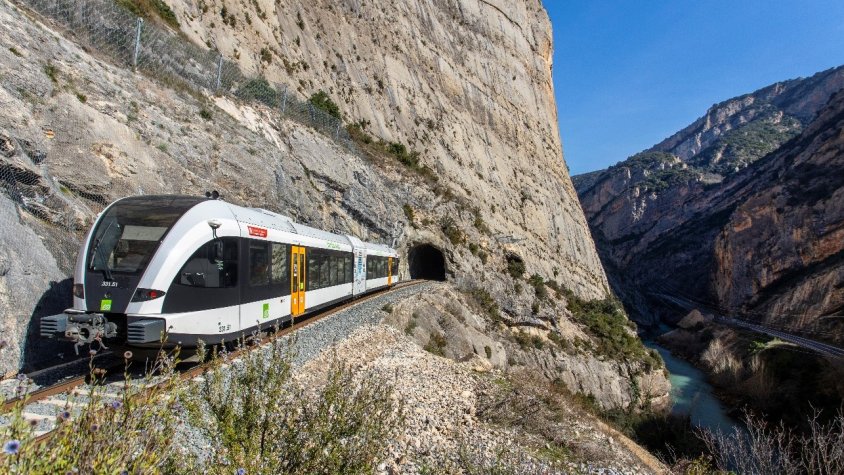 Tren de la Línia Lleida - La Pobla de Segur